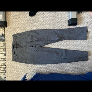 Lululemon’s work pants